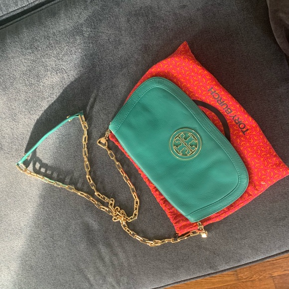 Tory Burch Handbags - Tory Burch purse